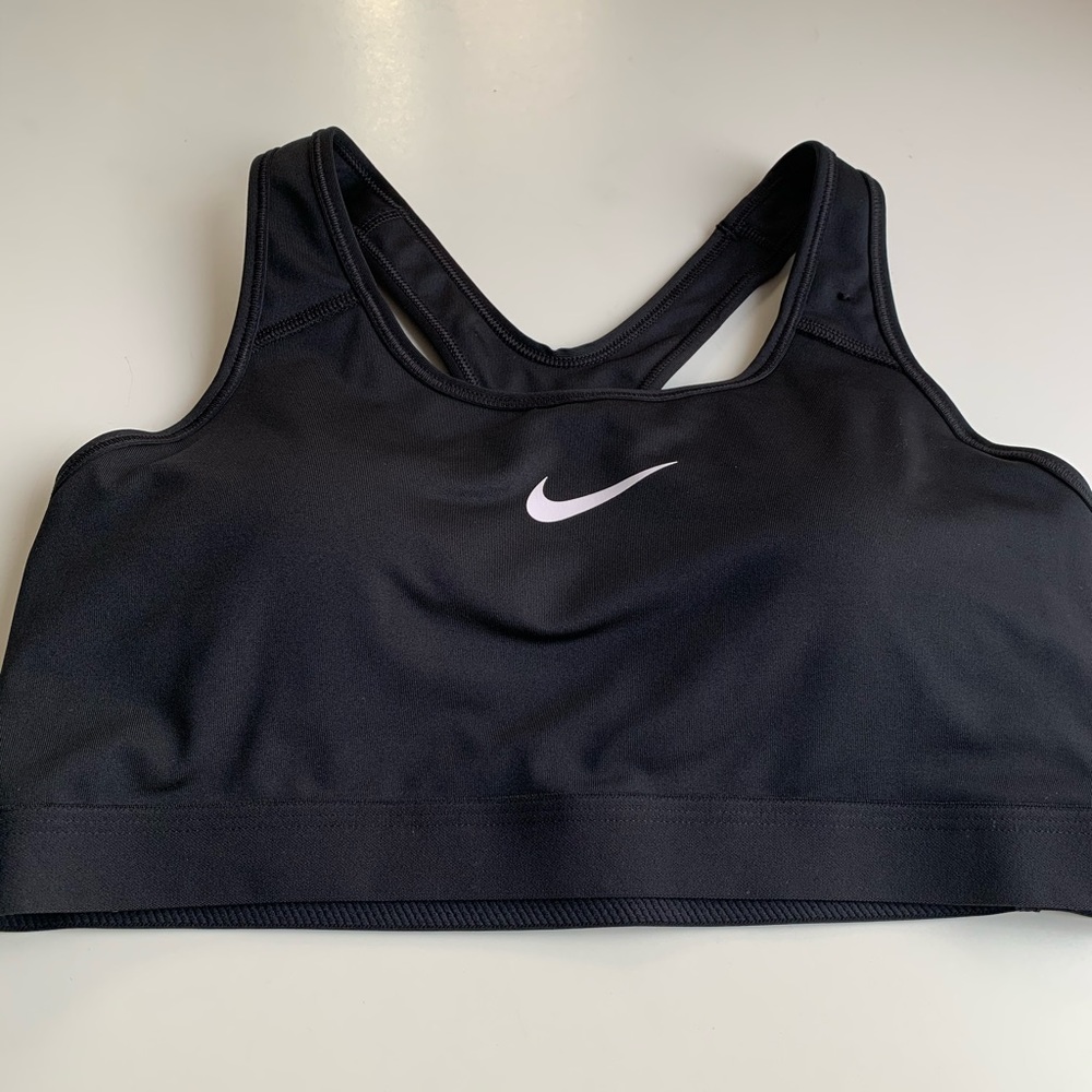 NiIKE DRI-FIT black sports Bra - Picture 2 of 5